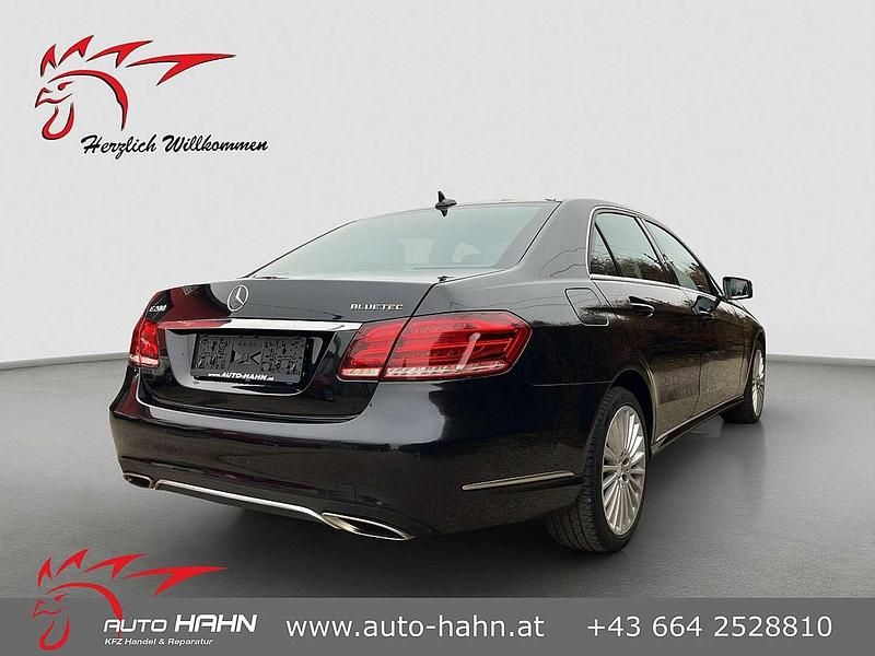 Gebraucht Mercedes E200 136 PS (100 kW) 2016 Schwarz Limousine
