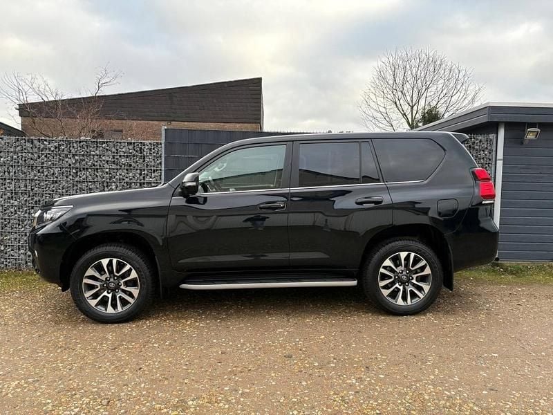 Gebraucht Toyota Land Cruiser 204 PS (150 kW) 2022 SUV