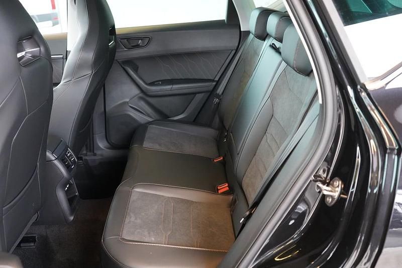 Neu Cupra Ateca 150 PS (110 kW) 2026 Schwarz  metallic SUV