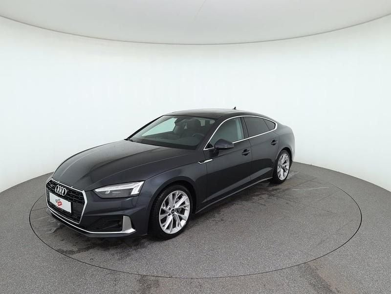 Dunkelgrau metallic Gebraucht 2021 Audi A5 Sportback Advanced Kleinwagen | € 32.990 (Fairer Preis) - Bild 1/4