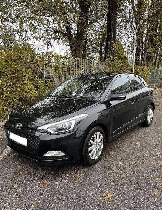 Gebraucht 2017 Hyundai i20 Limousine | € 6.900 (Fairer Preis) - Bild 1/4