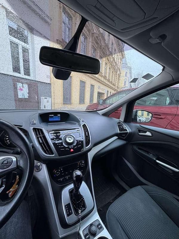 Gebraucht Ford Grand C-Max Titanium 140 PS (102 kW) 2012 Van / Kleinbus