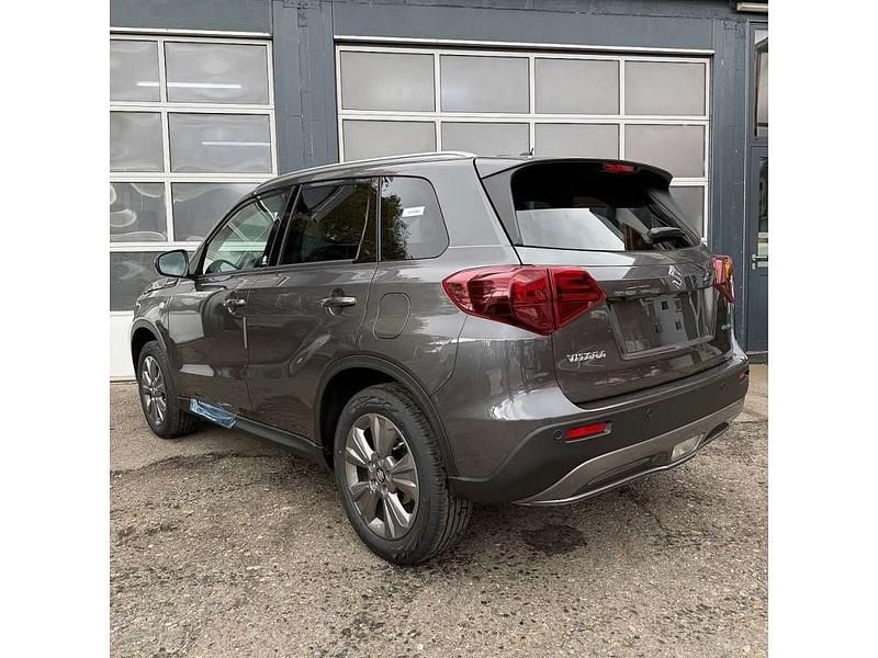 Neu Suzuki Vitara 110 PS (80 kW) 2026 SUV