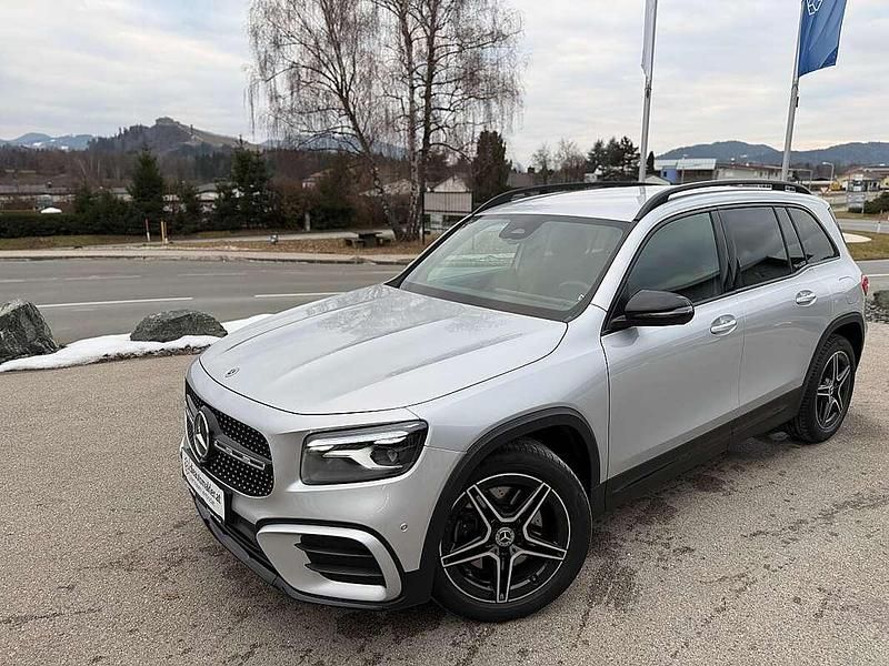 Gebraucht Mercedes GLB220 Advanced Plus 190 PS (139 kW) 2024 Silber SUV
