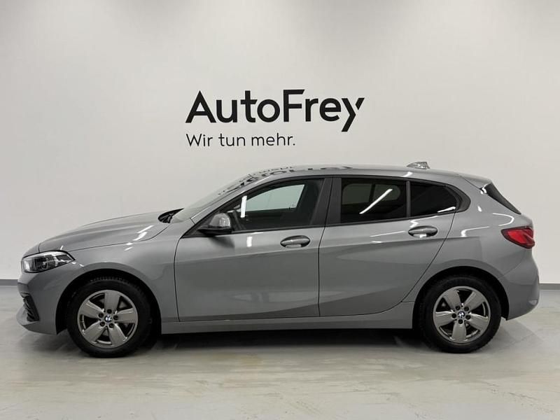 Gebraucht BMW 118 Advantage 150 PS (110 kW) 2022 Grau Kleinwagen