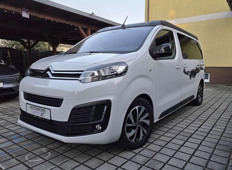 Weiß Gebraucht 2023 Citroën Spacetourer Van / Kleinbus | € 64.999 - Bild 1/4