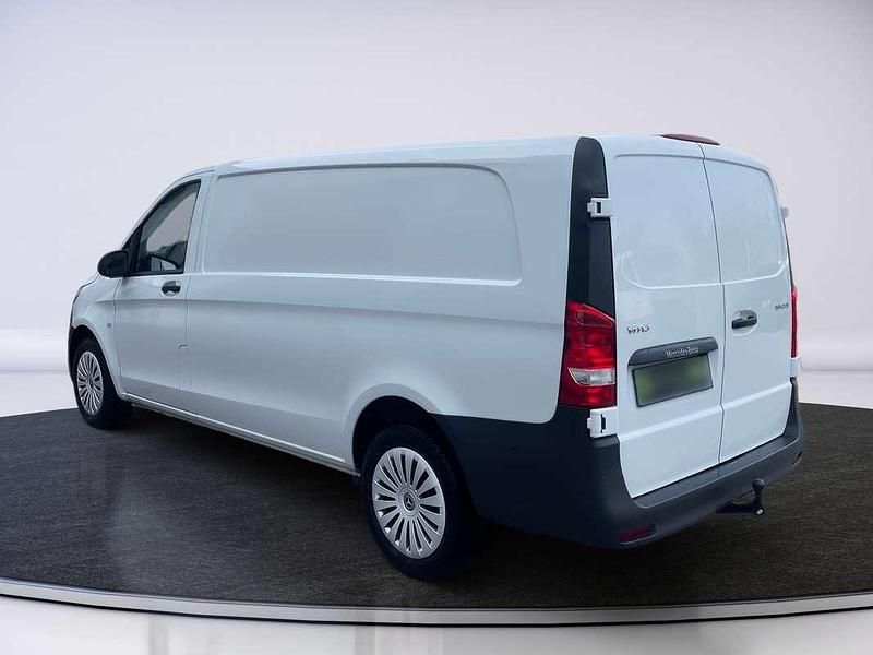 Gebraucht Mercedes Vito 163 PS (119 kW) 2025 Weiß Van