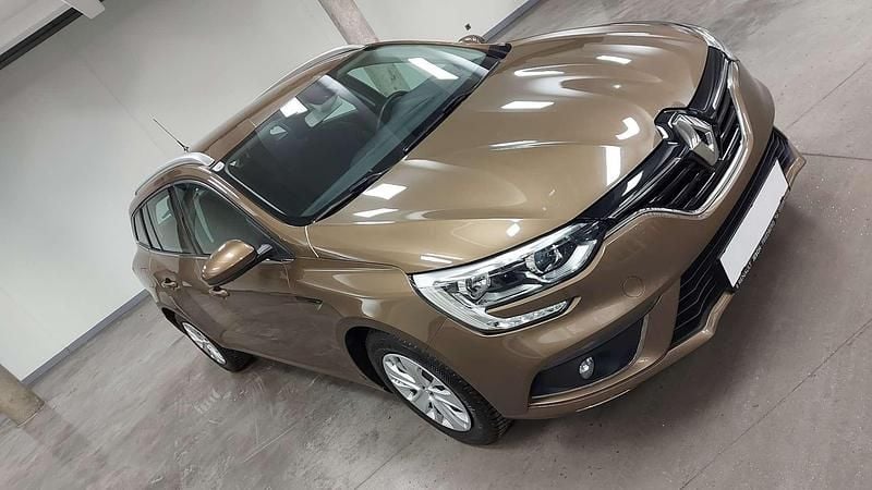 Gebraucht Renault Mégane GrandTour Intens 110 PS (80 kW) 2017 Braun Kombi