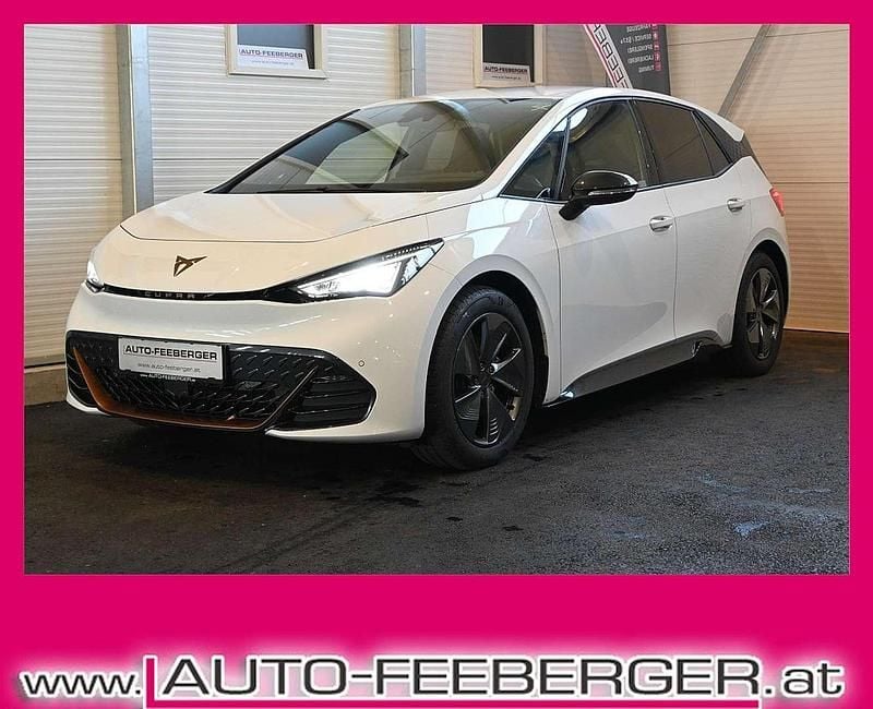 Weiß Gebraucht 2023 Cupra Born Kleinwagen | € 23.990 (Guter Preis) - Bild 1/4