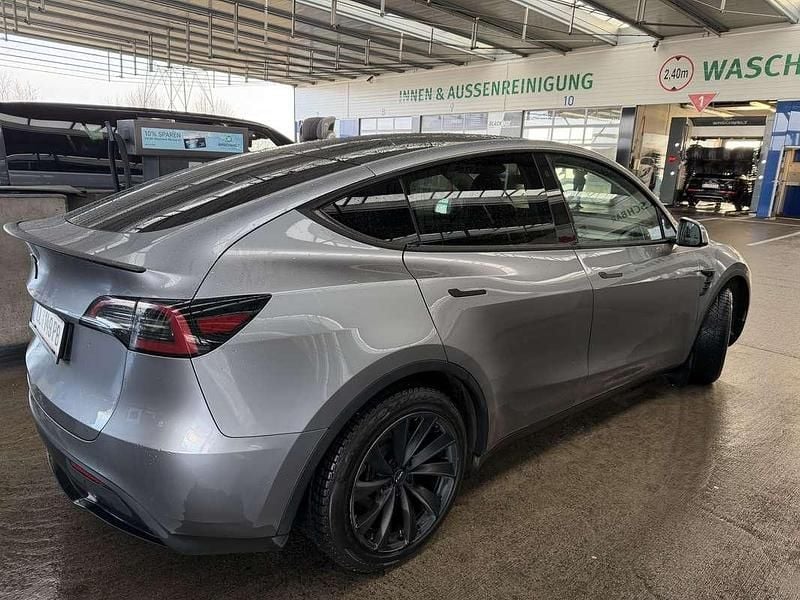 Gebraucht Tesla Model Y RWD 219 kW (299 PS) 2024 Silber SUV