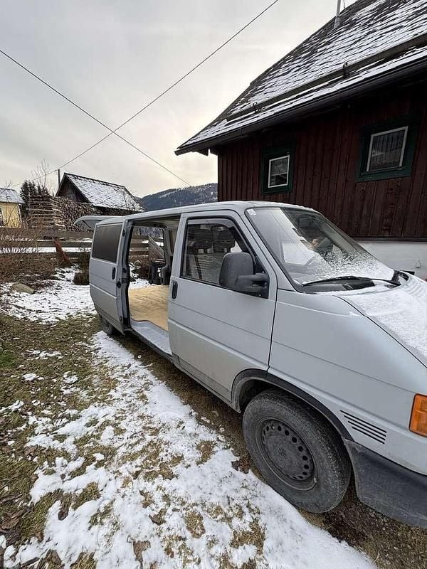 Gebraucht VW T4 77 PS (56 kW) 1997 Grau Van