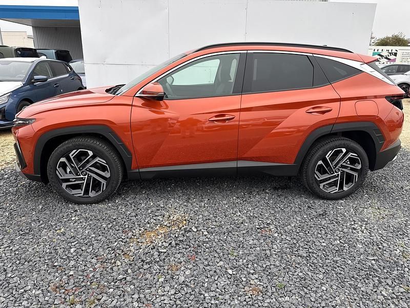 Neu Hyundai Tucson 159 PS (116 kW) 2025 Orange SUV