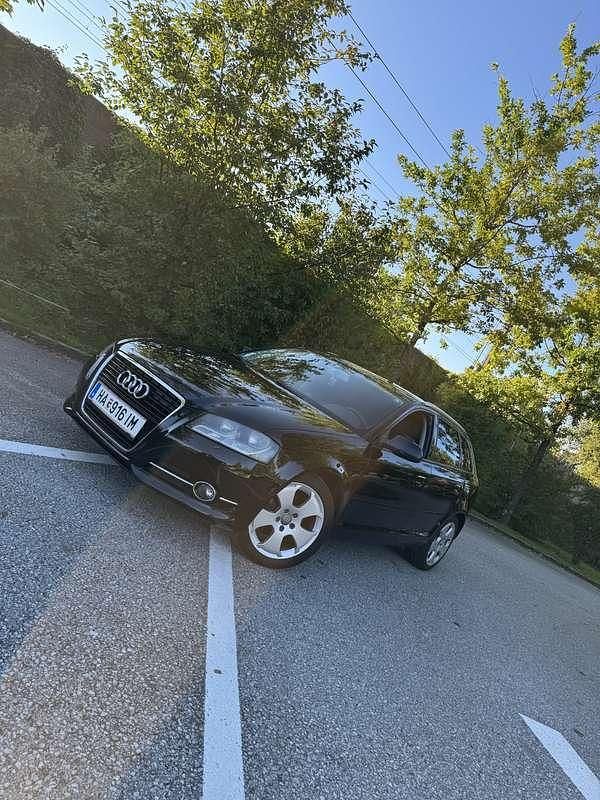 Gebraucht Audi A3 105 PS (77 kW) 2012 Limousine