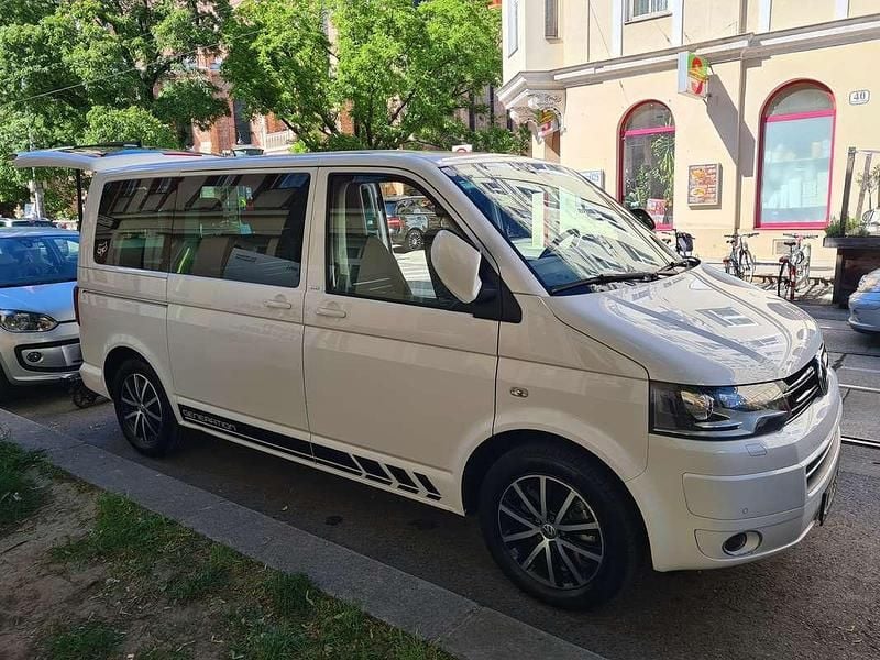 Gebraucht VW Multivan 179 PS (131 kW) 2015 Weiß Van