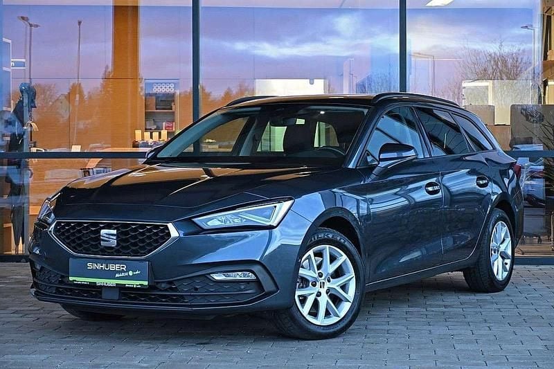Grau Gebraucht 2022 Seat Leon Style Kombi | € 24.290 (Etwas zu teuer) - Bild 1/4