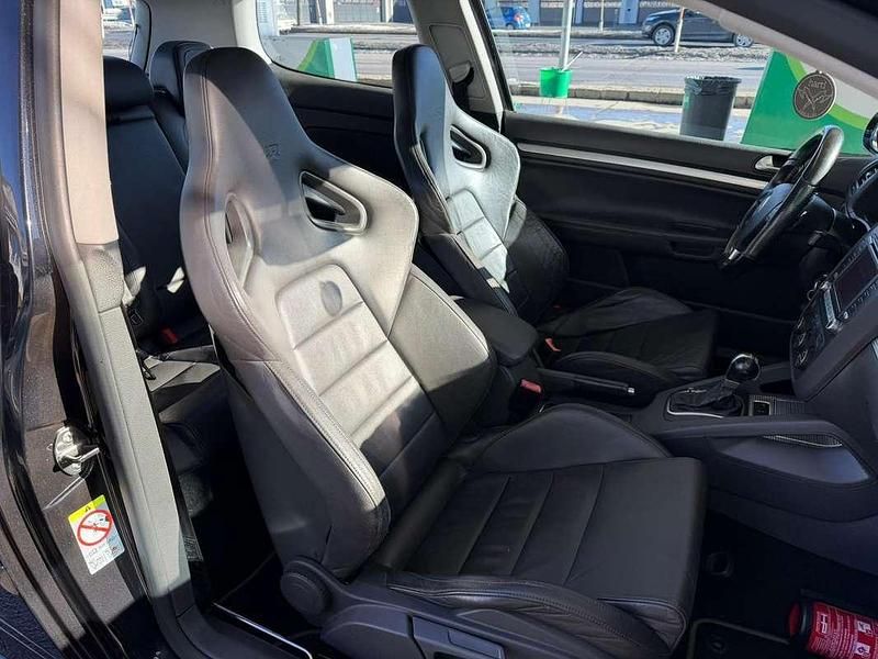 Gebraucht VW Golf IV R 250 PS (183 kW) 2006 Schwarz Limousine