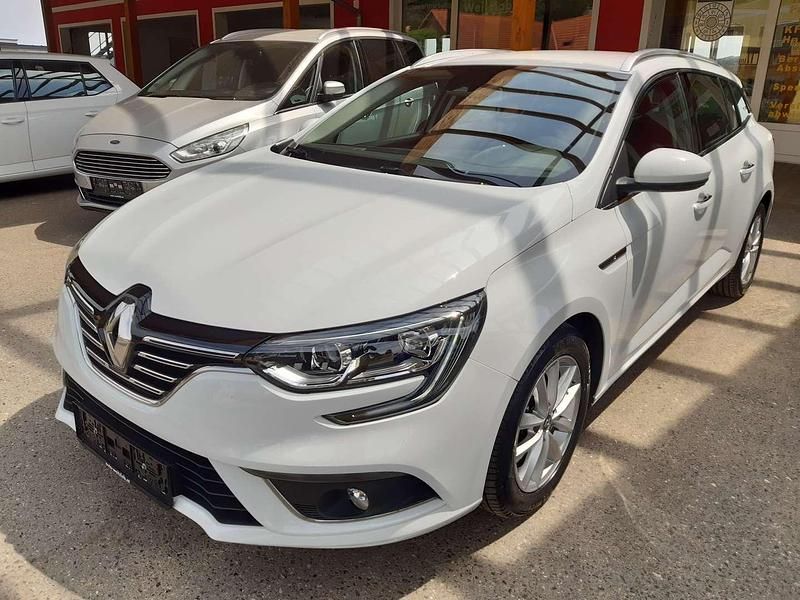 Weiß Gebraucht 2020 Renault Mégane GrandTour Intens Kombi | € 15.590 (Fairer Preis) - Bild 1/4