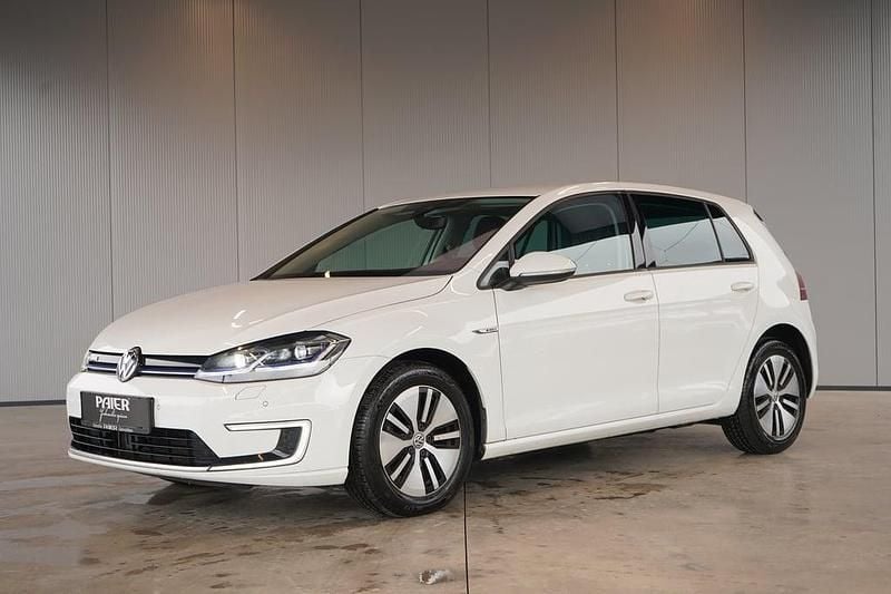 Weiss normal Gebraucht 2019 VW e-Golf Kleinwagen | € 15.990 (Etwas zu teuer) - Bild 1/4