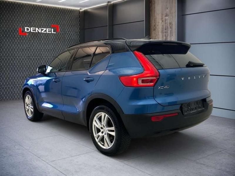 Gebraucht Volvo XC40 R-Design 180 PS (132 kW) 2021 Bursting blue metall SUV