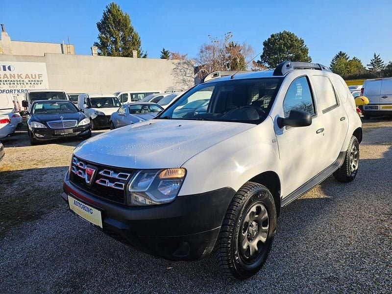 Weiß Gebraucht 2015 Dacia Duster Van | € 10.980 - Bild 1/4