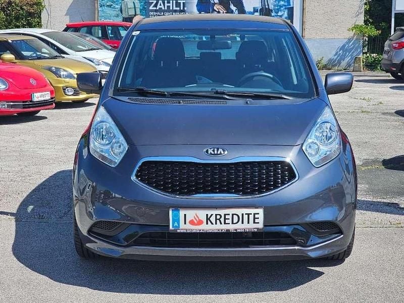 Gebraucht Kia Venga 90 PS (66 kW) 2016 Grau Kleinwagen