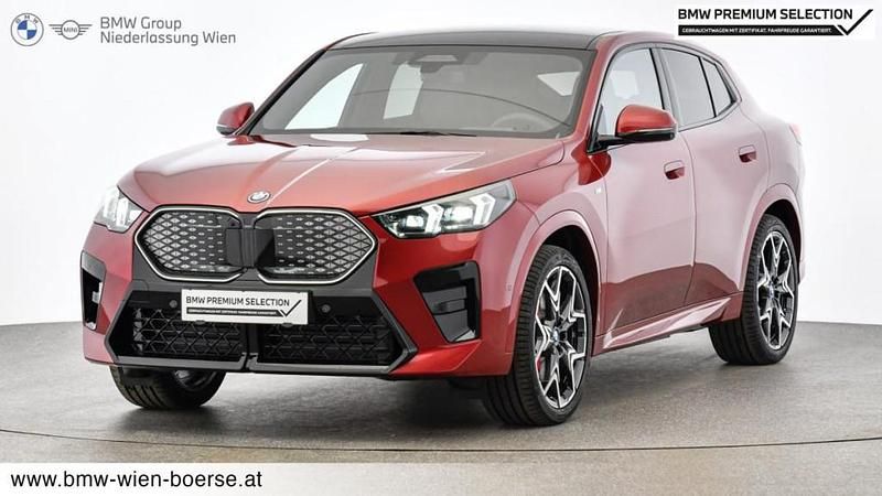 Fire red Gebraucht 2024 BMW iX2 Shadowline SUV | € 54.495 (Fairer Preis) - Bild 1/4