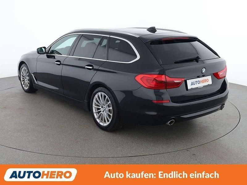 Gebraucht BMW 520 190 PS (139 kW) 2017 Schwarz Kombi