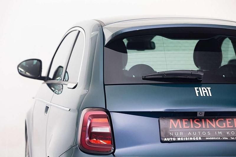 Gebraucht Fiat 500e 86 kW (118 PS) 2023 Grün Kleinwagen