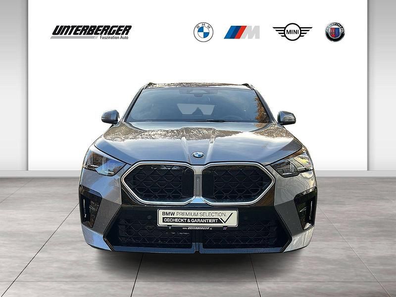 Gebraucht BMW X2 M Sport 150 PS (110 kW) 2025 Grau SUV