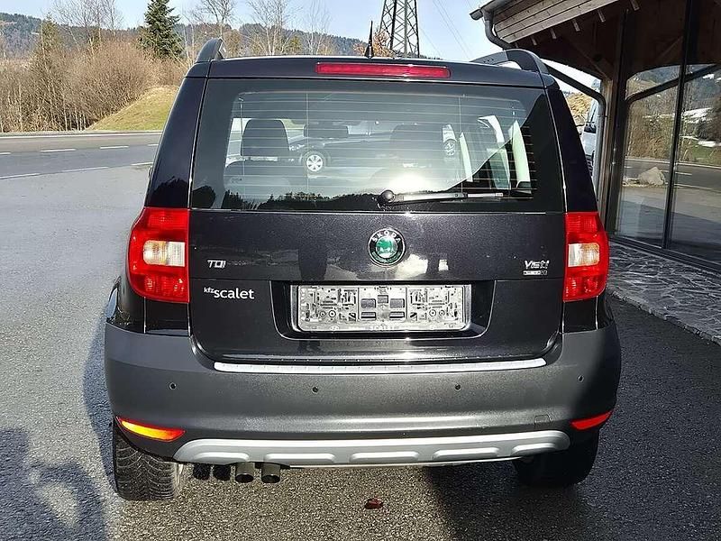 Gebraucht Skoda Yeti Elegance 110 PS (80 kW) 2012 Schwarz SUV