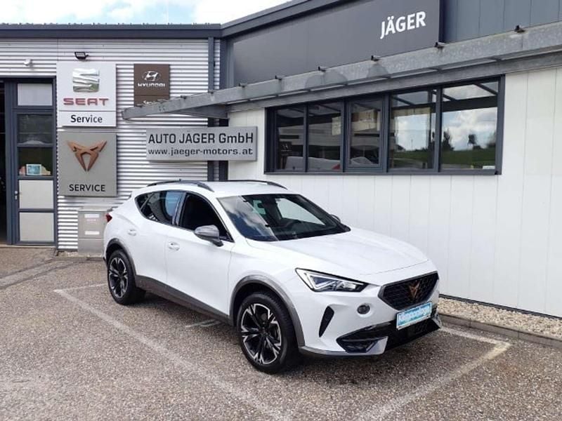 Weiss metallic Gebraucht 2024 Cupra Formentor SUV | € 34.999 (Guter Preis) - Bild 1/4