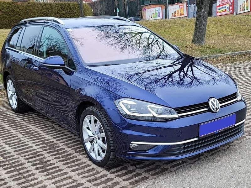 Gebraucht VW Golf VII Highline 150 PS (110 kW) 2019 Blau Kombi