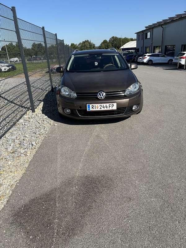 Gebraucht VW Golf Highline 105 PS (77 kW) 2011 Kombi