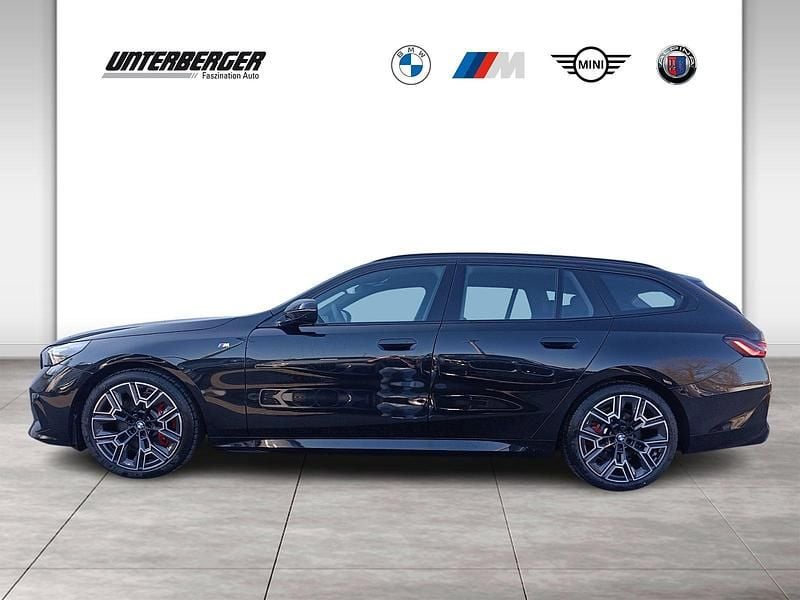 Neu BMW 540 Sport Line 303 PS (222 kW) 2025 Schwarz