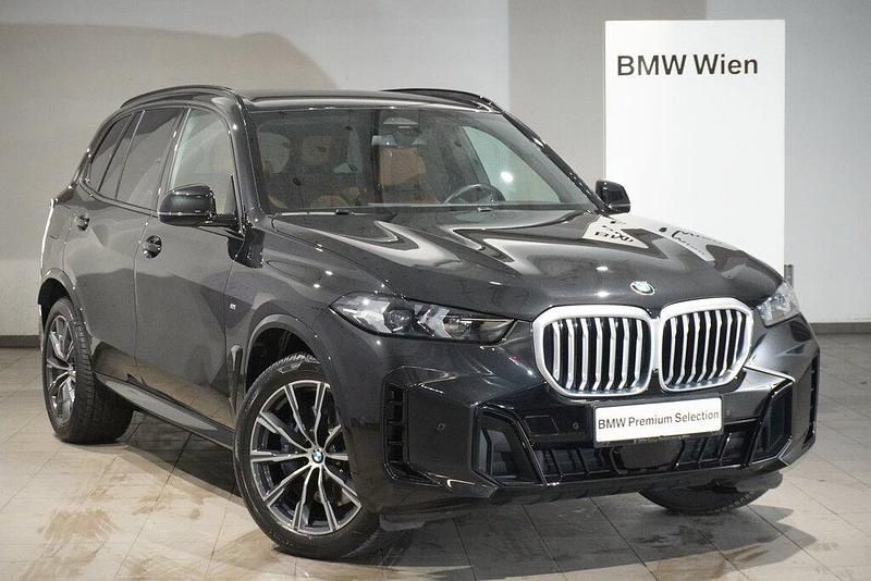 Saphirschwarz Gebraucht 2023 BMW X5 Efficient Dynamics SUV | € 82.990 (Fairer Preis) - Bild 1/1