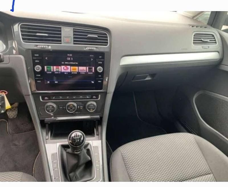 Gebraucht VW Golf VII 116 PS (85 kW) 2020 Grau Kombi