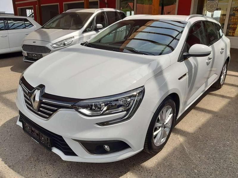 Weiß Gebraucht 2020 Renault Mégane GrandTour Intens Kombi | € 15.590 (Fairer Preis) - Bild 1/4