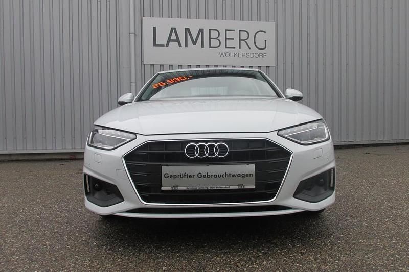 Gebraucht Audi A4 136 PS (100 kW) 2022 Weiss  metallic Limousine