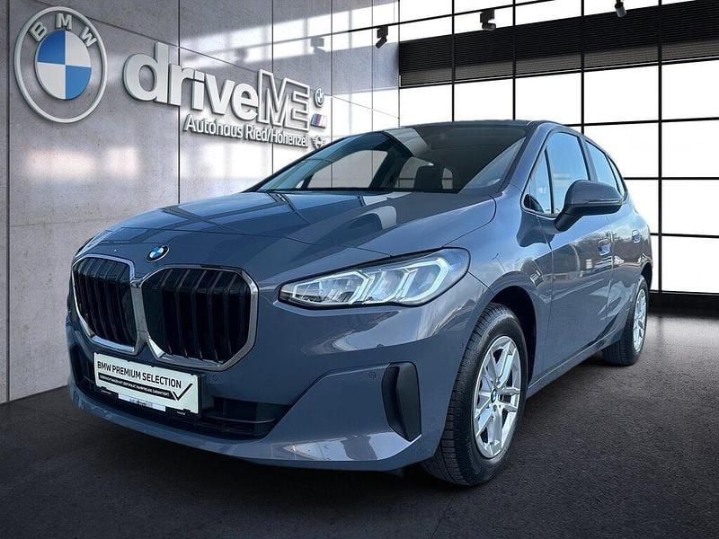 Grau Gebraucht 2022 BMW 218 Active Tourer Van / Kleinbus | € 25.490 (Guter Preis) - Bild 1/1
