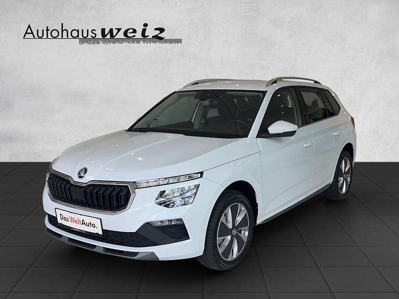 Weiss metallic Gebraucht 2024 Skoda Kamiq Selection SUV | € 23.770 (Superpreis) - Bild 1/4