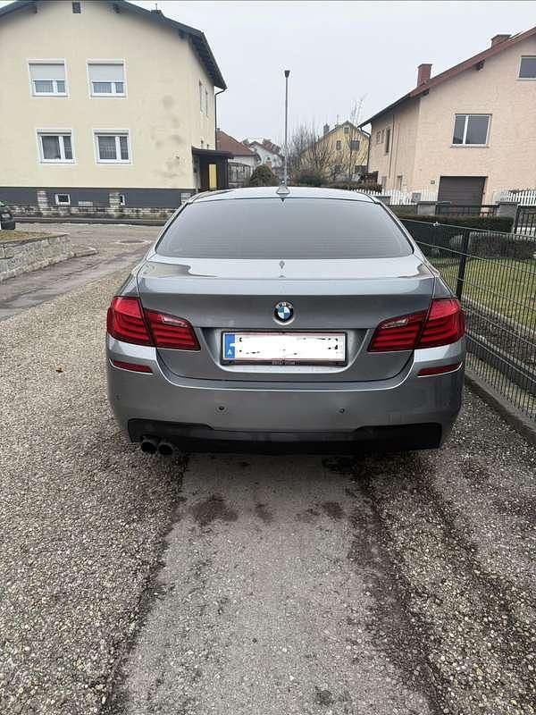Gebraucht BMW 530 258 PS (189 kW) 2012 Limousine