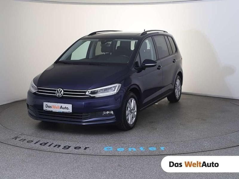Gebraucht VW Touran Comfortline 150 PS (110 kW) 2022 Dunkelblau  metallic Van / Kleinbus