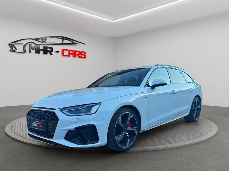Weiß Gebraucht 2022 Audi A4 Competition Kombi | € 41.490 (Fairer Preis) - Bild 1/4