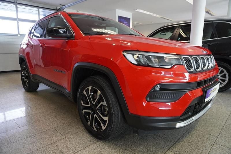Gebraucht Jeep Compass Limited 190 PS (139 kW) 2022 Rot SUV