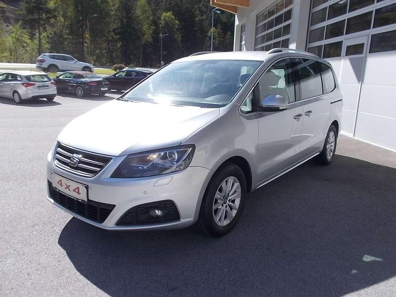 Gebraucht Seat Alhambra 4Drive 150 PS (110 kW) 2017 Silber Van / Kleinbus