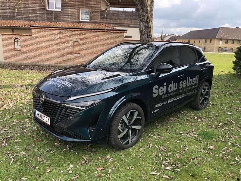 Grau Gebraucht 2024 Nissan Qashqai SUV | € 47.890 - Bild 1/4