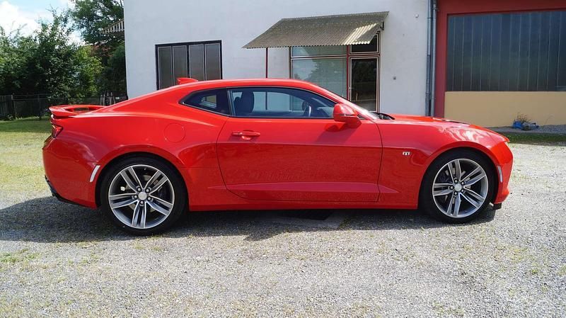 Gebraucht Chevrolet Camaro 453 PS (333 kW) 2017 Rot Coupé