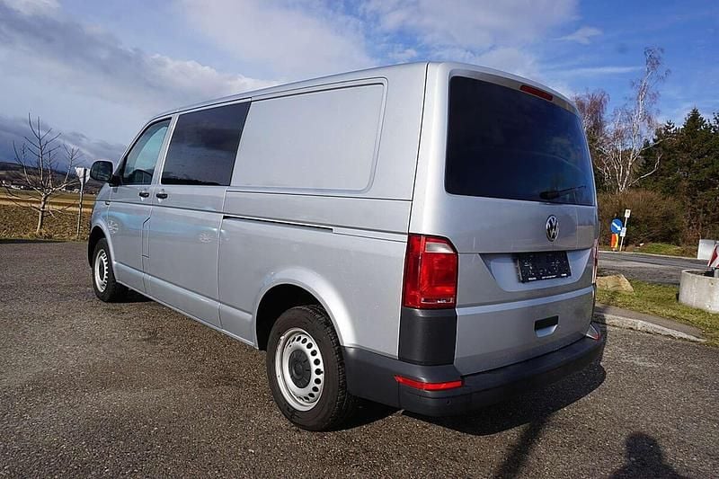 Gebraucht VW T6 150 PS (110 kW) 2018 Silber Van