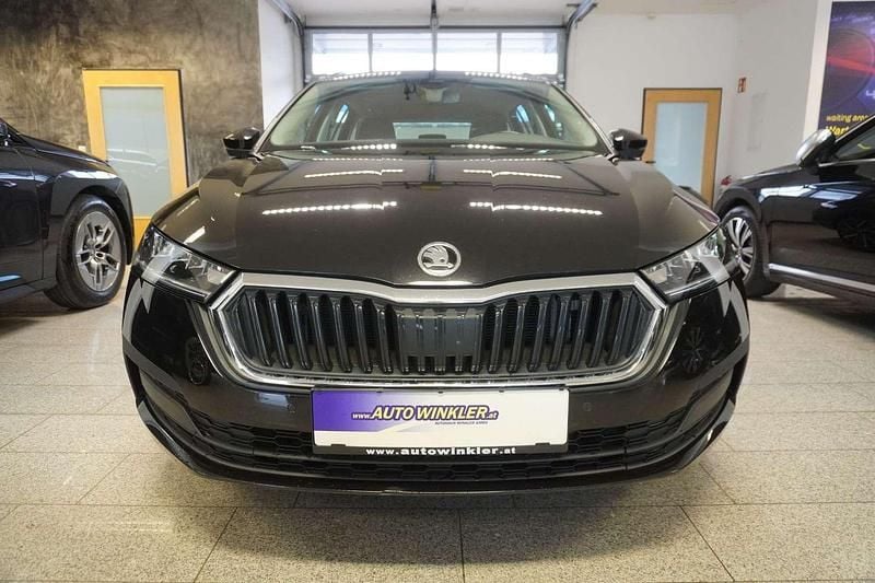 Gebraucht Skoda Octavia Ambition 204 PS (150 kW) 2022 Schwarz Kombi