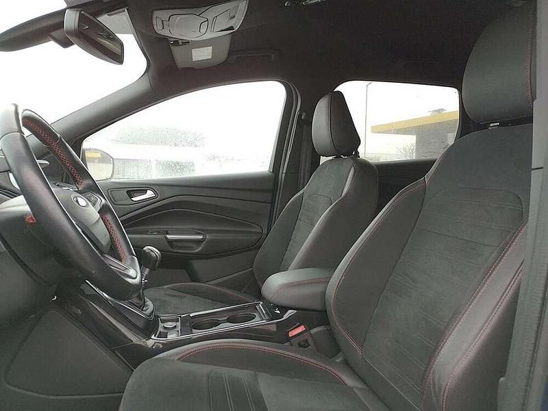 Gebraucht Ford Kuga ST-Line 120 PS (88 kW) 2019 Blau SUV